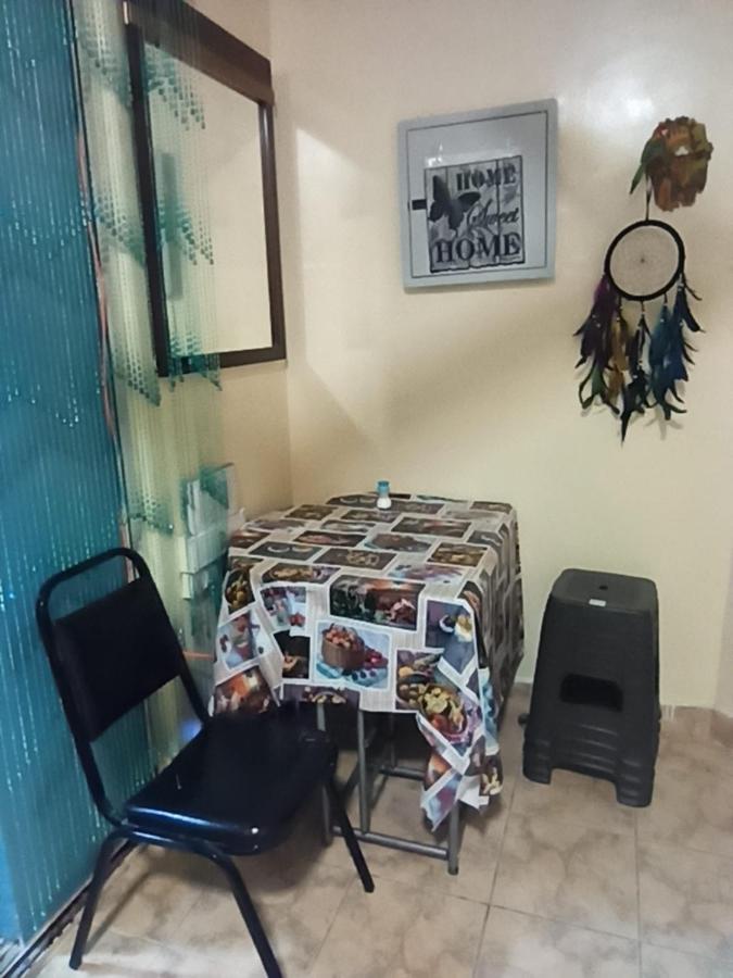 Апартаменты Moon Backpackers , Al Rigga , Partition For Couples And For Singles Дубай Экстерьер фото