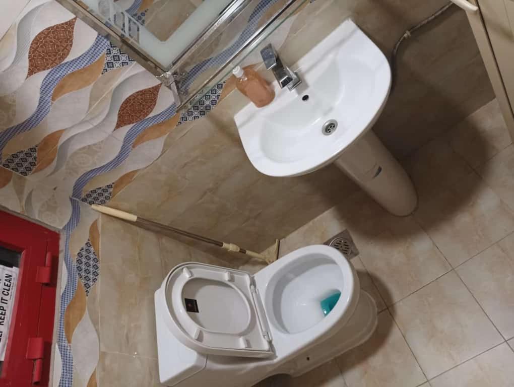 Апартаменты Moon Backpackers , Al Rigga , Partition For Couples And For Singles Дубай Экстерьер фото