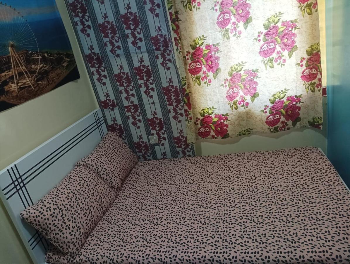 Апартаменты Moon Backpackers , Al Rigga , Partition For Couples And For Singles Дубай Экстерьер фото