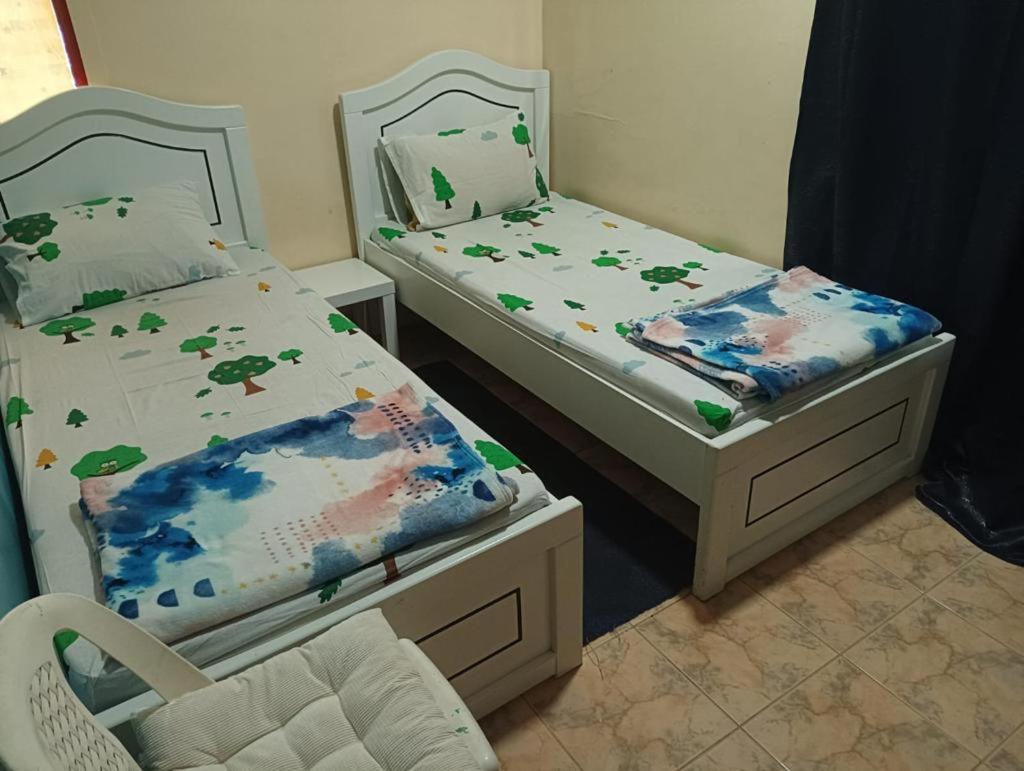 Апартаменты Moon Backpackers , Al Rigga , Partition For Couples And For Singles Дубай Экстерьер фото